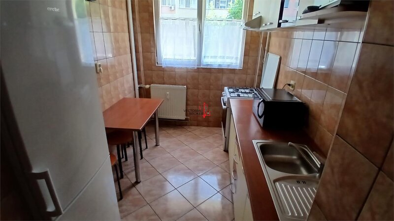 Avrig, Iancului, chirie 2 camere, bloc 79.